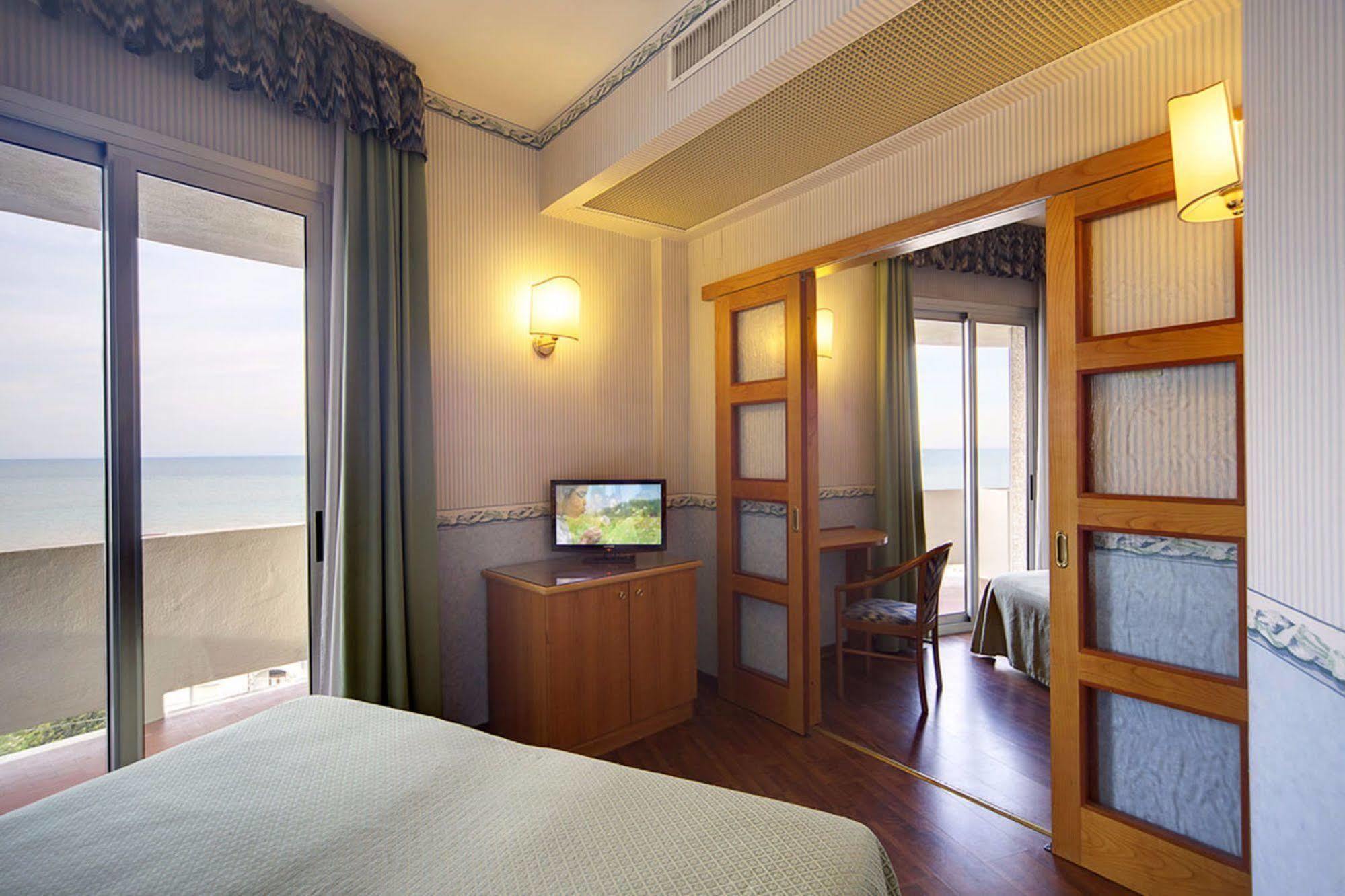 Hotel Palace Senigallia Ngoại thất bức ảnh